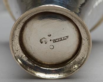 BÄGARE, silver,  Johan Wickman, Hudiksvall 1772. Ca 75 g.