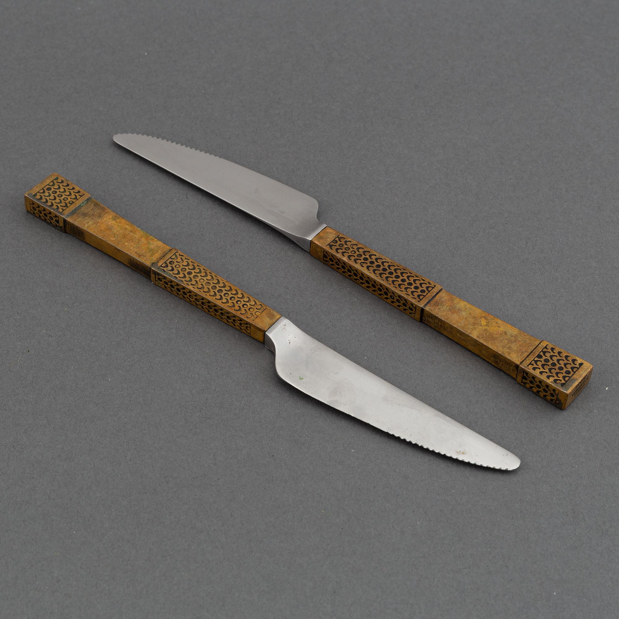 Pentti Sarpaneva, 24 pcs bronze and stainless steel flatware.