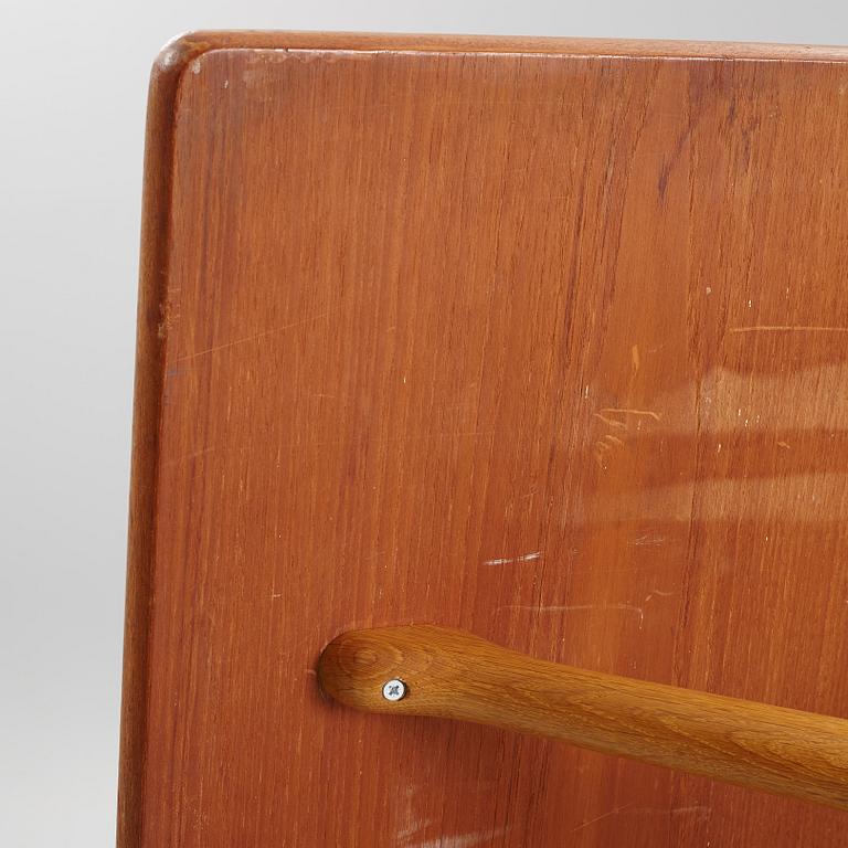 Hans J. Wegner, a 'Savbukkebordet AT 303' dining table, Andreas Tuck, Denmark.