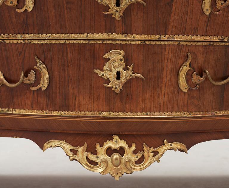 A Swedish Rococo 18th century commode by Lars Nordin, master 1743, not signed.