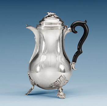 898. A Swedish 18th century silver coffee-pot, makers mark of  Johan Martin Loëll, Falun ca. 1780.