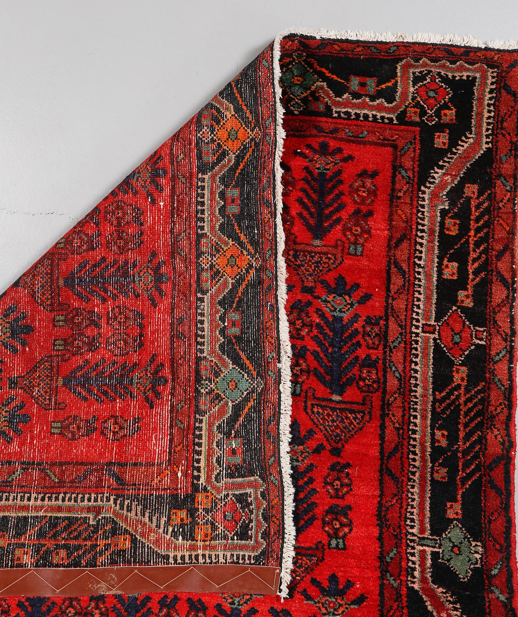 MATTA, orientalisk, sent 1900-tal, 290x125 cm.