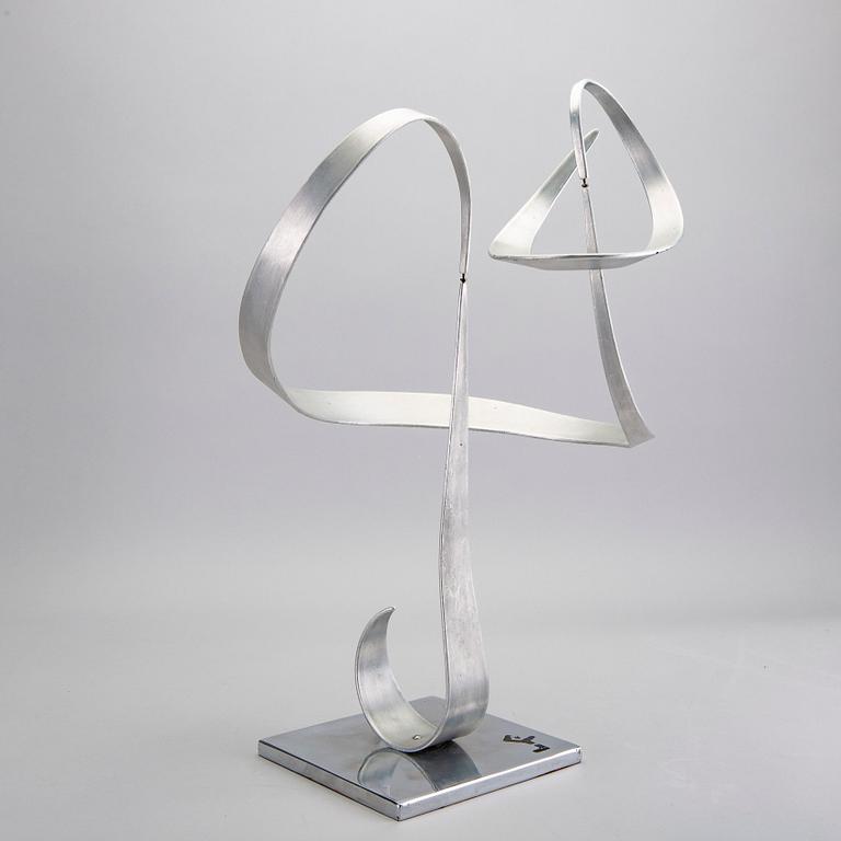 Unidentified artist, sculpture / mobile, mark, mid / later part 20th Century.