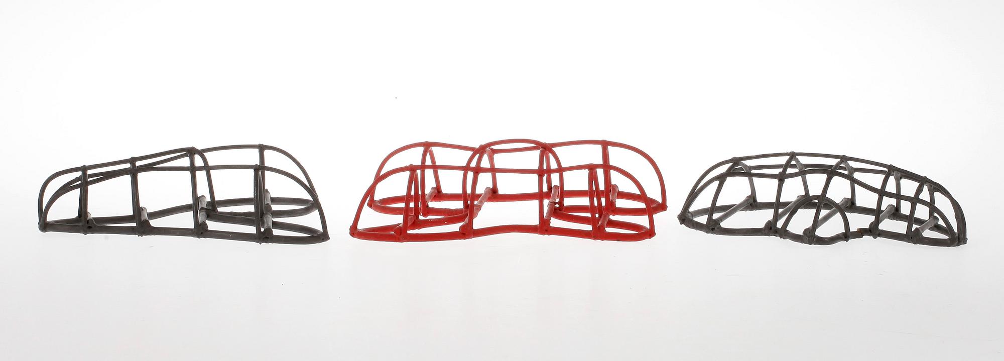 CHARLOTTE ÖBERG BAKOS, skulptur, 3 delar, bemålad bambu, signerad o daterad 96.