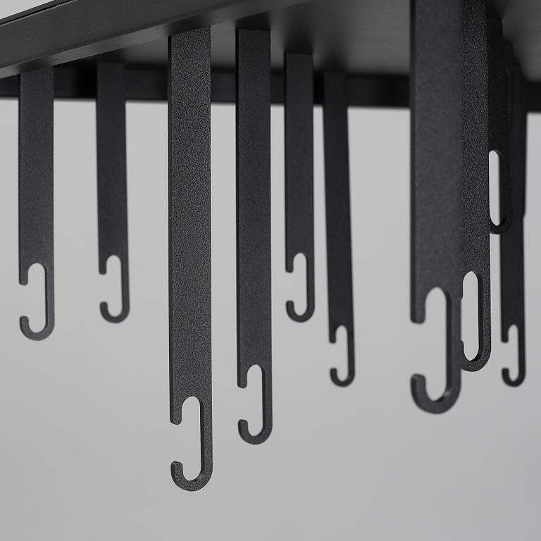 ALEXANDER LERVIK, "Atelier Floor Hanger", klädhängare, Design House Stockholm 2020.