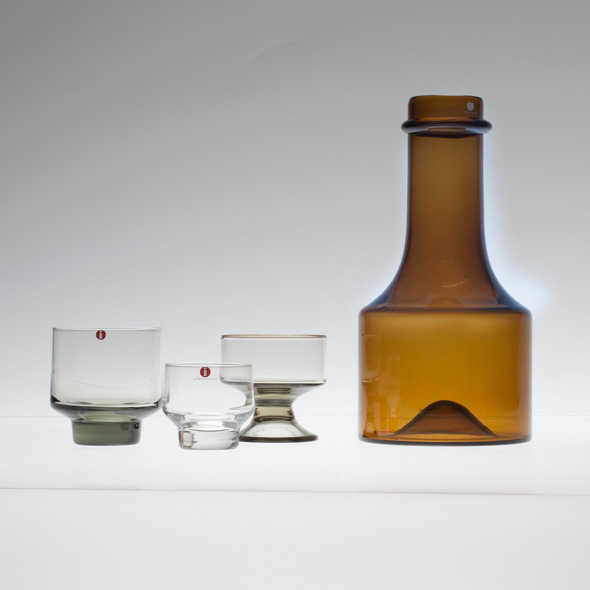 PARTI GLAS, 19 delar, "Rondo" och "Forest" samt FLASKA, signerad TW. Tapio Wirkkala Iittala.