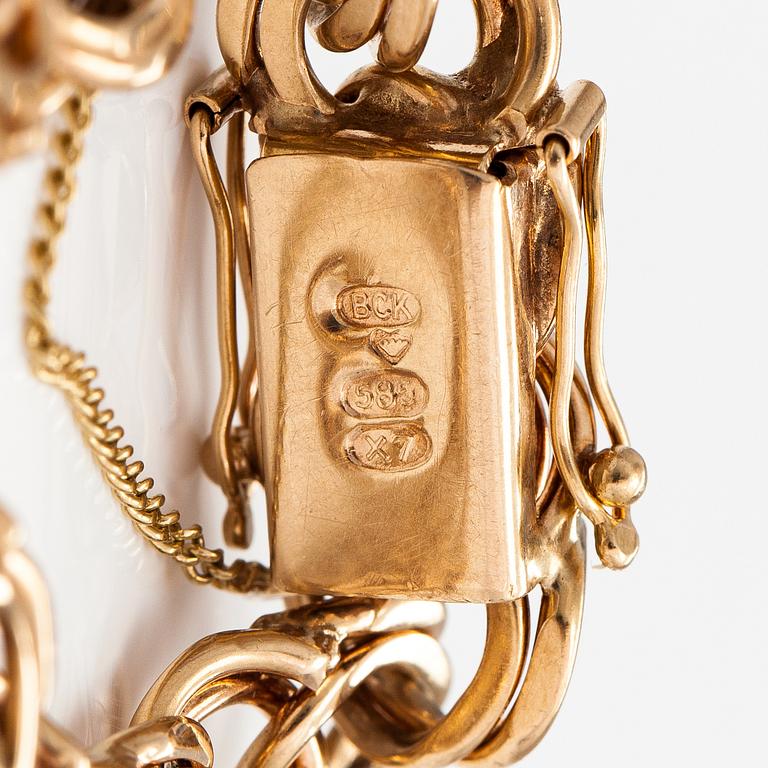 A 14K gold bracelet. Bismarck-koru, Helsinki 1975.