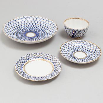 A 16-piece "Cobalt Net" porcelain set for coffee/ tea, Lomonosov, Soviet Union.