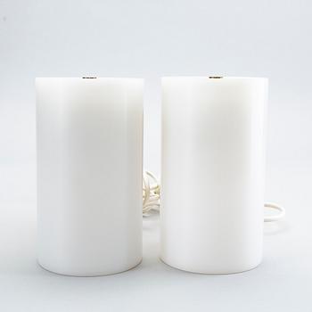 Luxus, 2 wall lamps, oak, plastic.