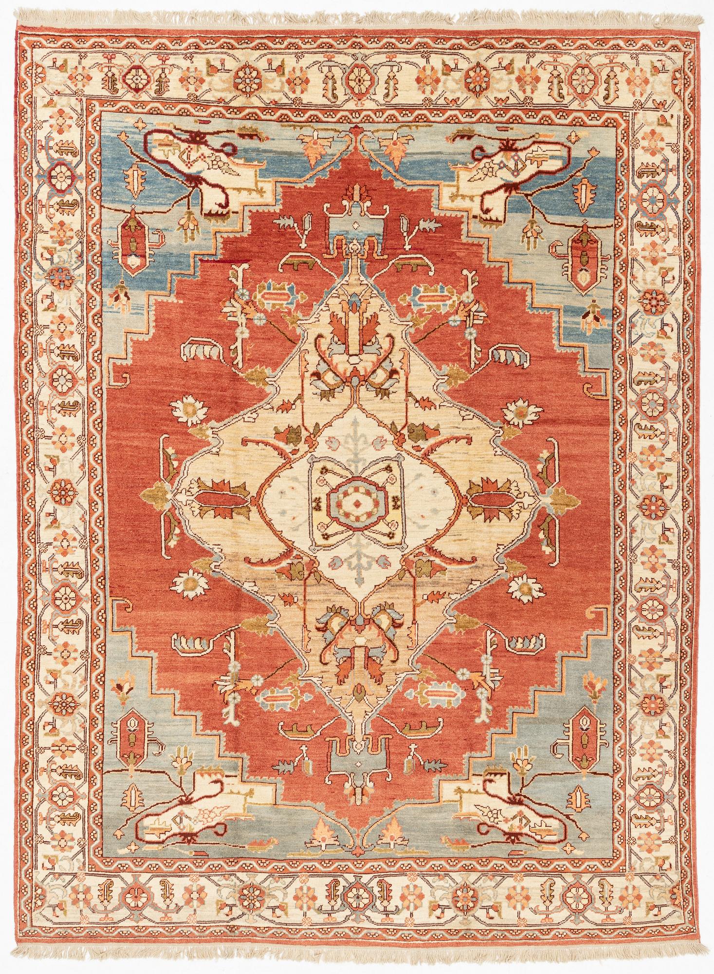 A Heriz design carpet 393 x 293 cm.