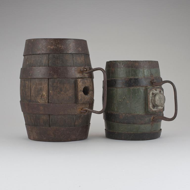 BRÄNNVINSTUNNOR 2 st, 1800-talets slut.