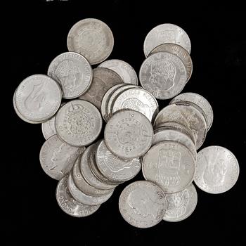 PARTI MYNT, 1 guldmynt 5 kr samt 33st silvermynt 2 kr samt 5 kr, i spann mellan 1881-1966.