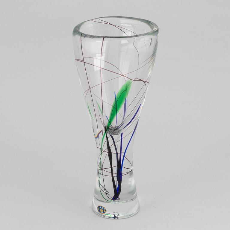 A glass vase by vicke Lindstrand,