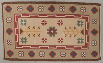 MATTA, rölakan, art-deco, 1900-talets första hälft. Ca 240 x 145 cm.