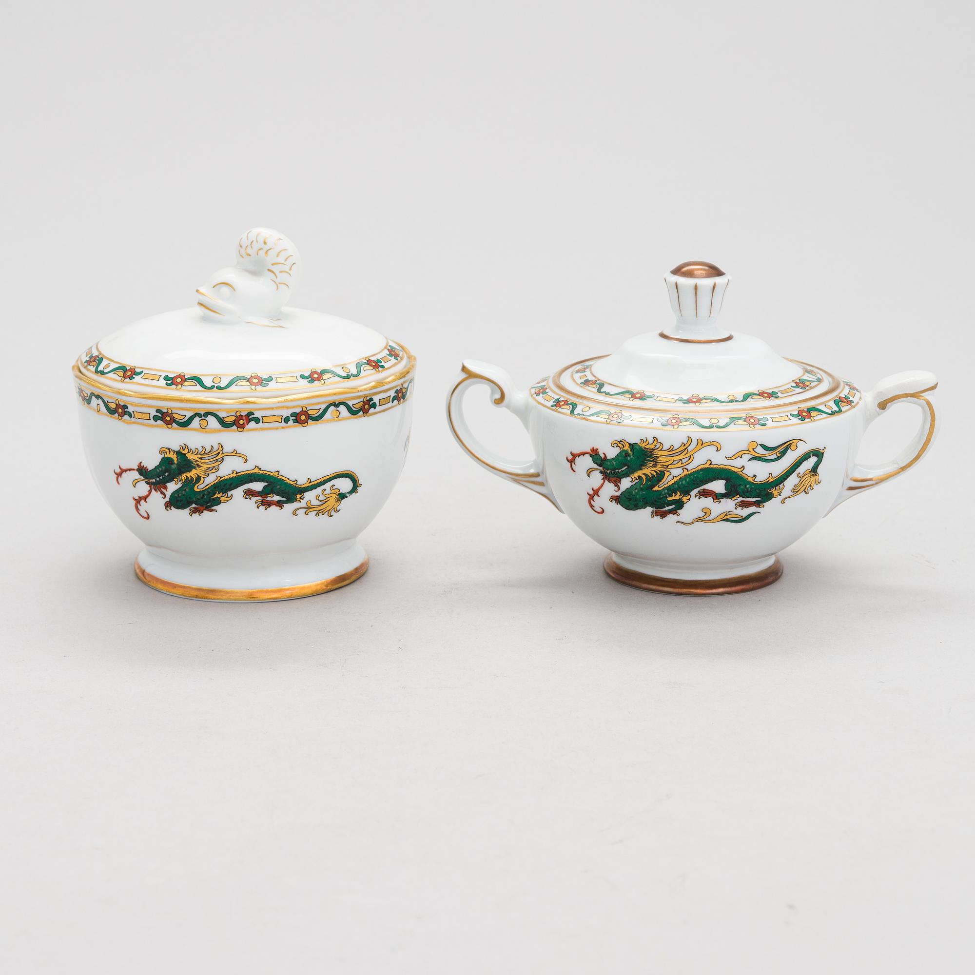 A ca 23-piece Dragon decorated coffee set, Arabia Finland 1920s-30s.