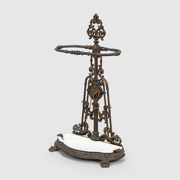Umbrella stand, early 20th century.