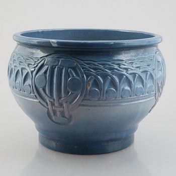 A Jugend pot, Gefle, early 20th century.