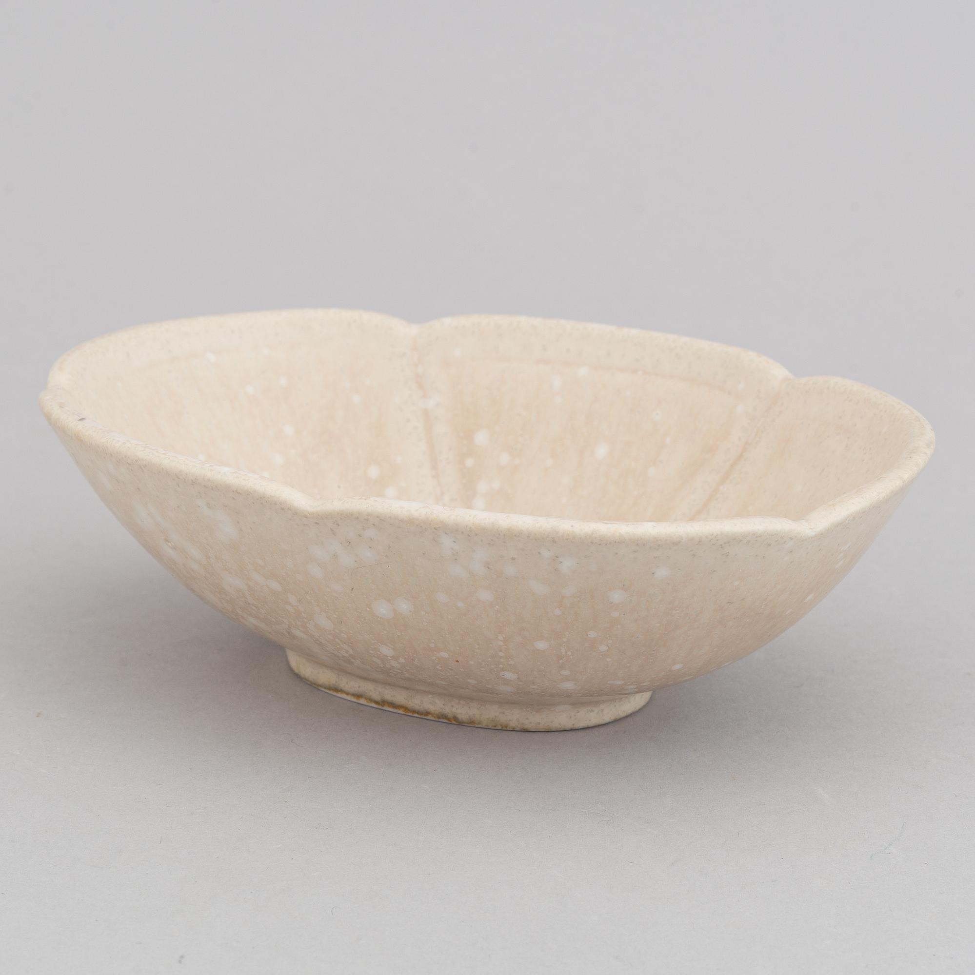 Gunnar Nylund, a set of 2 double" stoneware pots, model UB and a bowl, Rörstrand, Sweden 1940's.