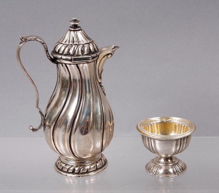 KANNA SAMT SALTKAR, silver, Tyskland/Holland. 1800-tal.