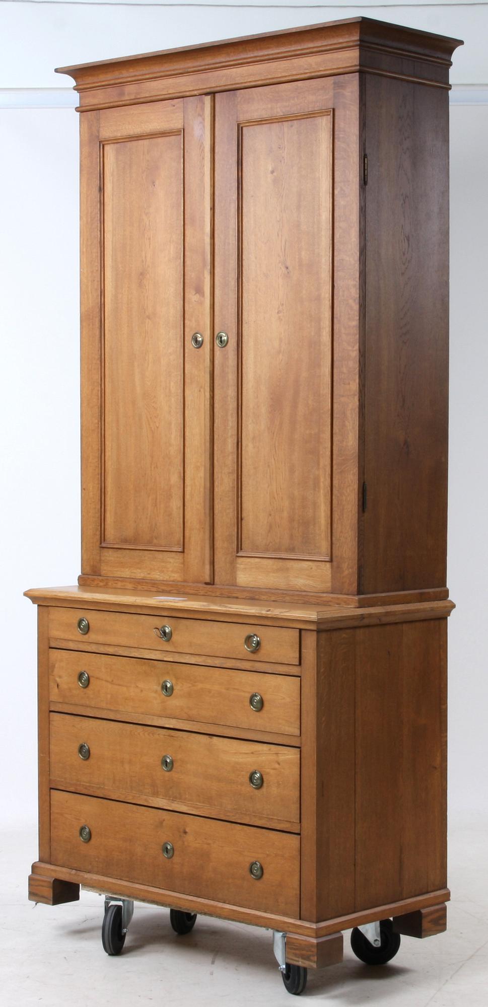 SKÅP, gustaviansk stil, 1800/1900-tal.