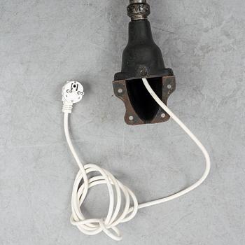 A 'Triplex-Pemdel' industrial lamp, mid 20th Century.