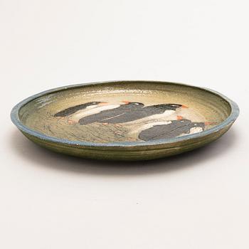 HELJÄ LIUKKO-SUNDSTRÖM, unikt dekorationsfat, signerad Heljä Liukko-Sundström 2017.