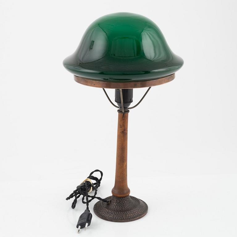 Bordslampa. jugend, sk Strindberglampa. 1900-talets början.