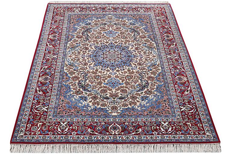 A part silk Isfahan rug, a. 243 x 158 cm.