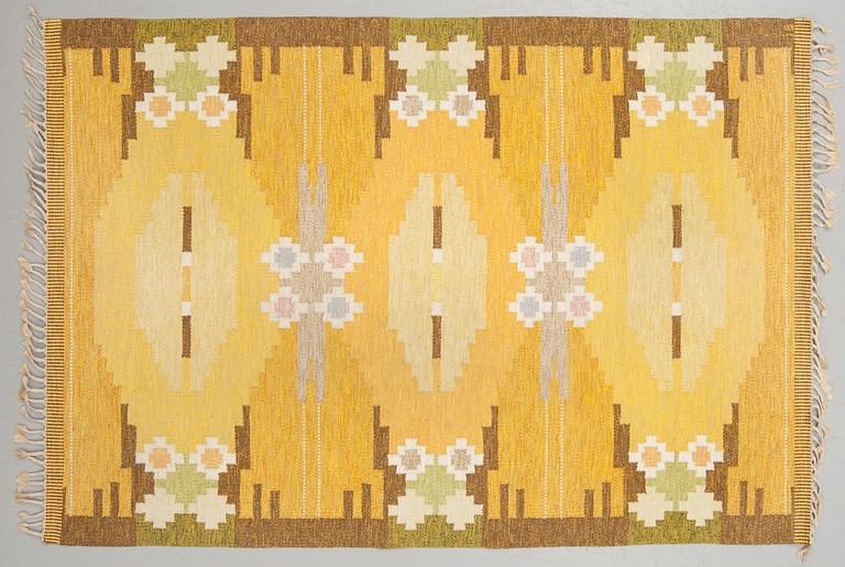 MATTA, rölakan, monogramsignerad IS (Ingegerd Silow). Ca 283 x 196 cm.