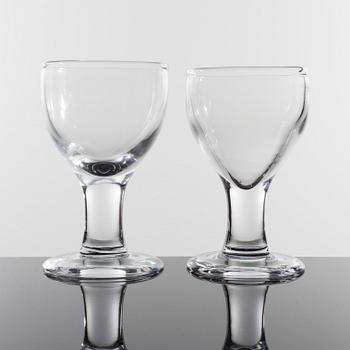 VIN-/ÖLGLAS, 8 st, "Ruben", Signe Persson Melin, Boda glasbruk, formgivna 1967.