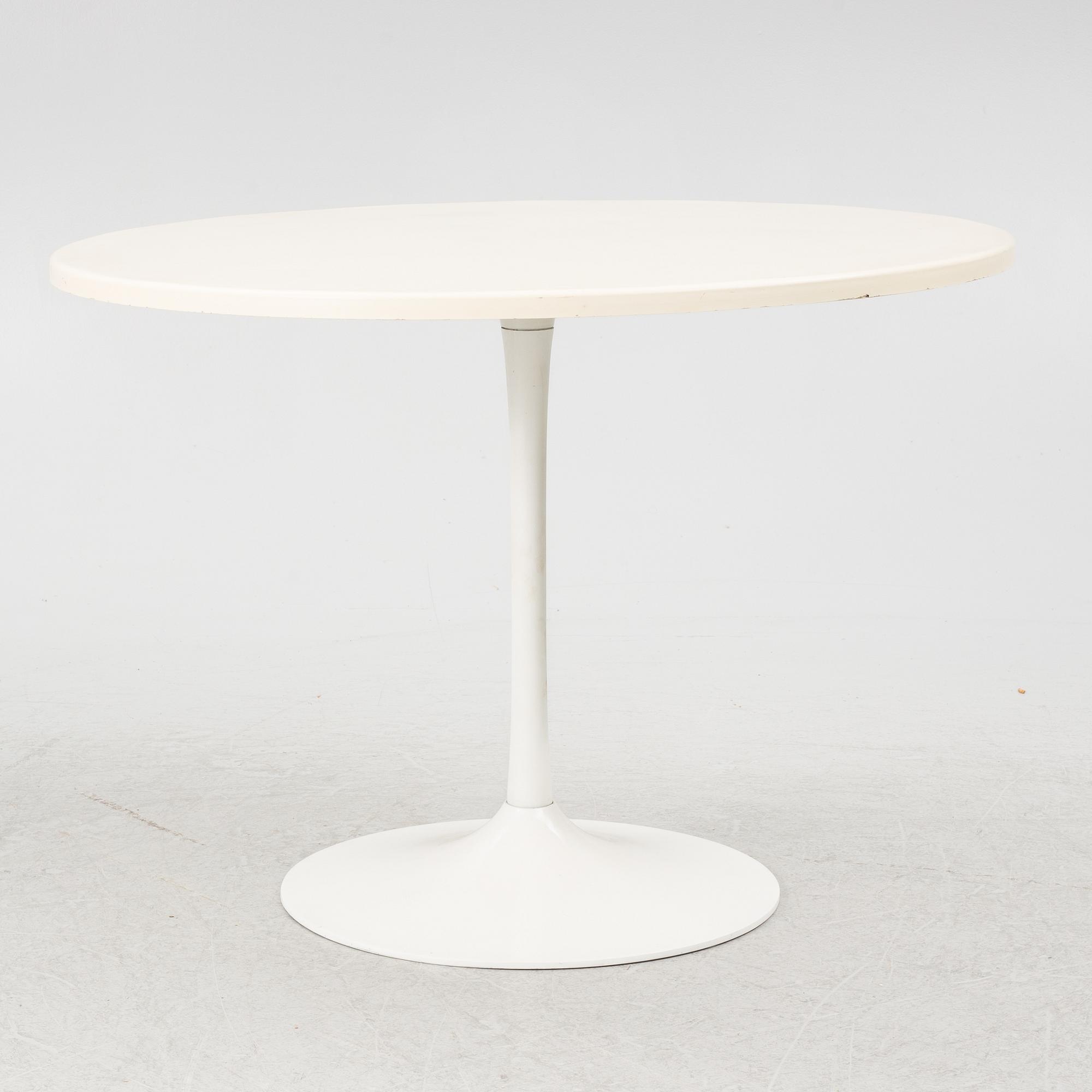 Robin Day, matbord samt fyra stolar, Hille, Storbritannien.