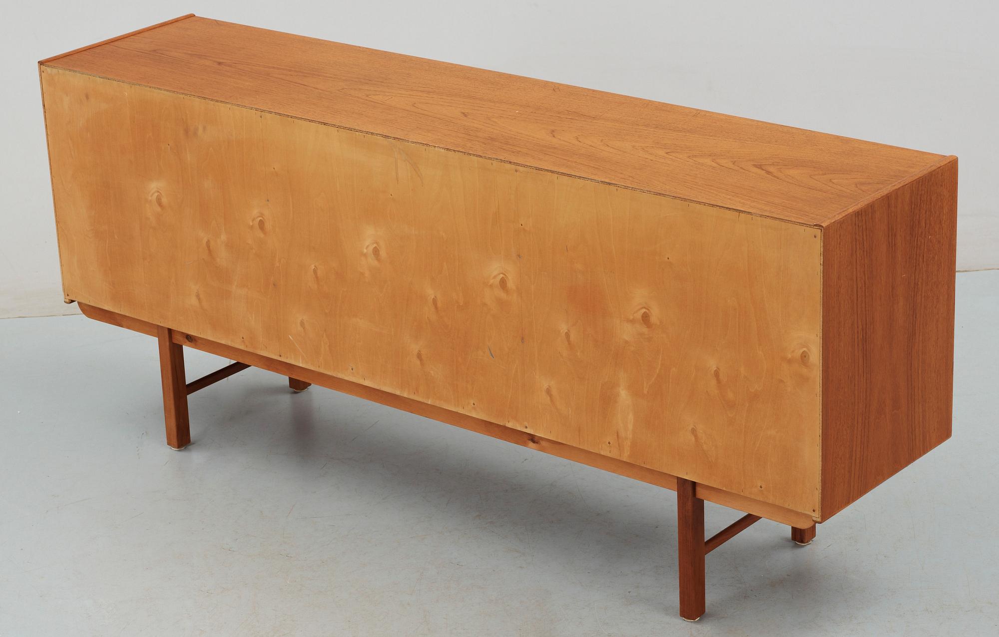 SIDEBOARD, teak, 1950-tal.