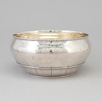 A DANISH SILVER BOWL, 1928.