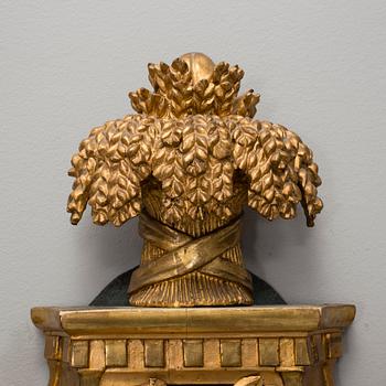 VÄGGPENDYL, gustaviansk, av Jacob Kock i Stockholm, verksam 1763-1803.