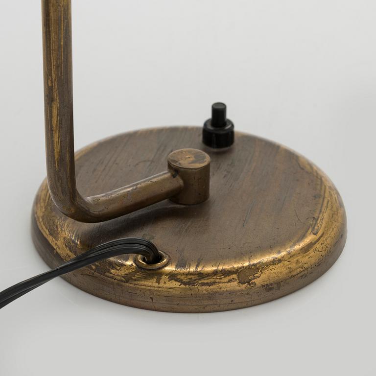 Paavo Tynell, a 1930s  table lamp model 5217 for Taito.