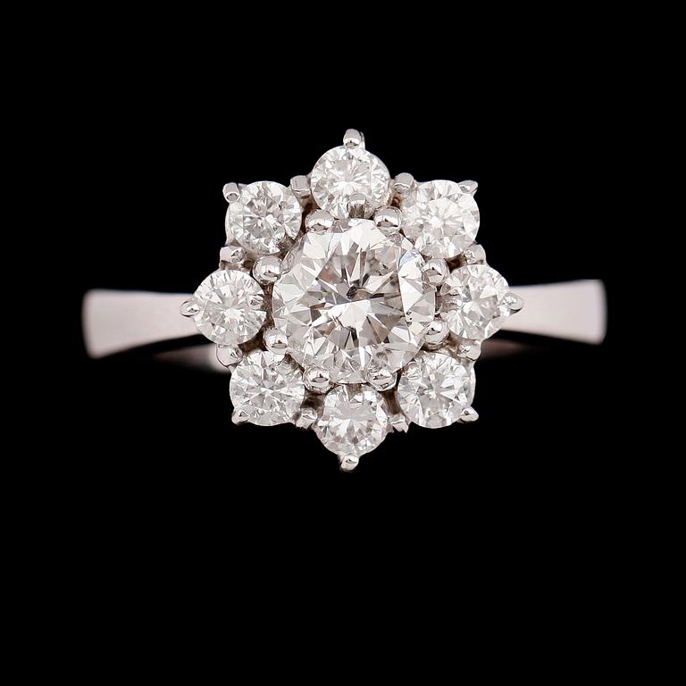 RING, 18 k vitguld, briljantslipade diamanter tot ca 1.78 ct.
