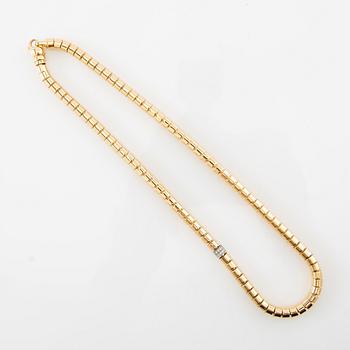 Collier, 18K röd och vitguld med diamanter.