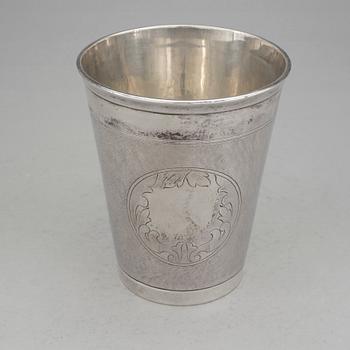 BÄGARE, silver, W.A Bolin, Stockholm, 1947. Vikt ca 500 g.
