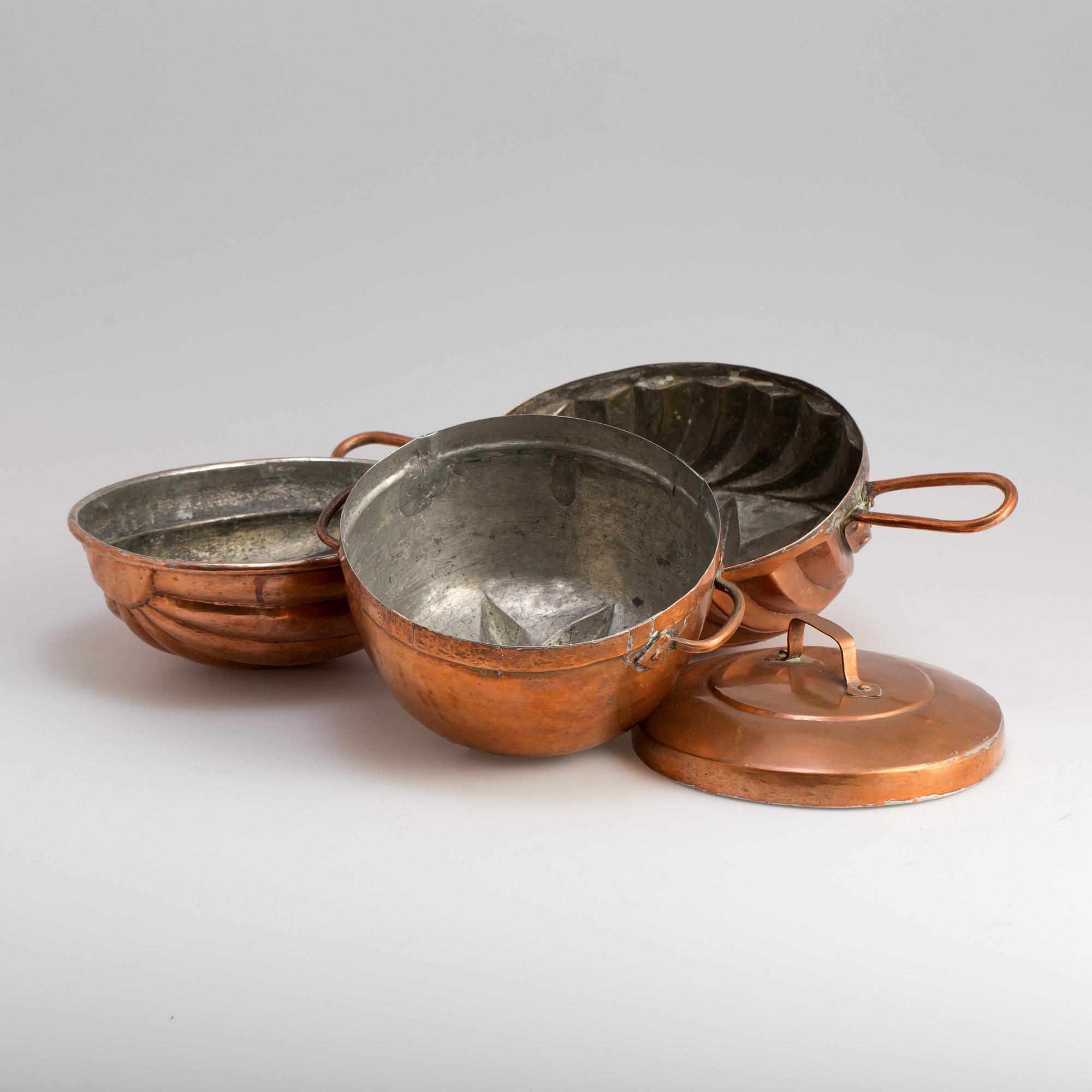 THREE COPPER ASPIC MOULDS, 18/19th century.