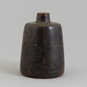 An Eva Staehr-Nielsen vase for Saxbo, Denmark.