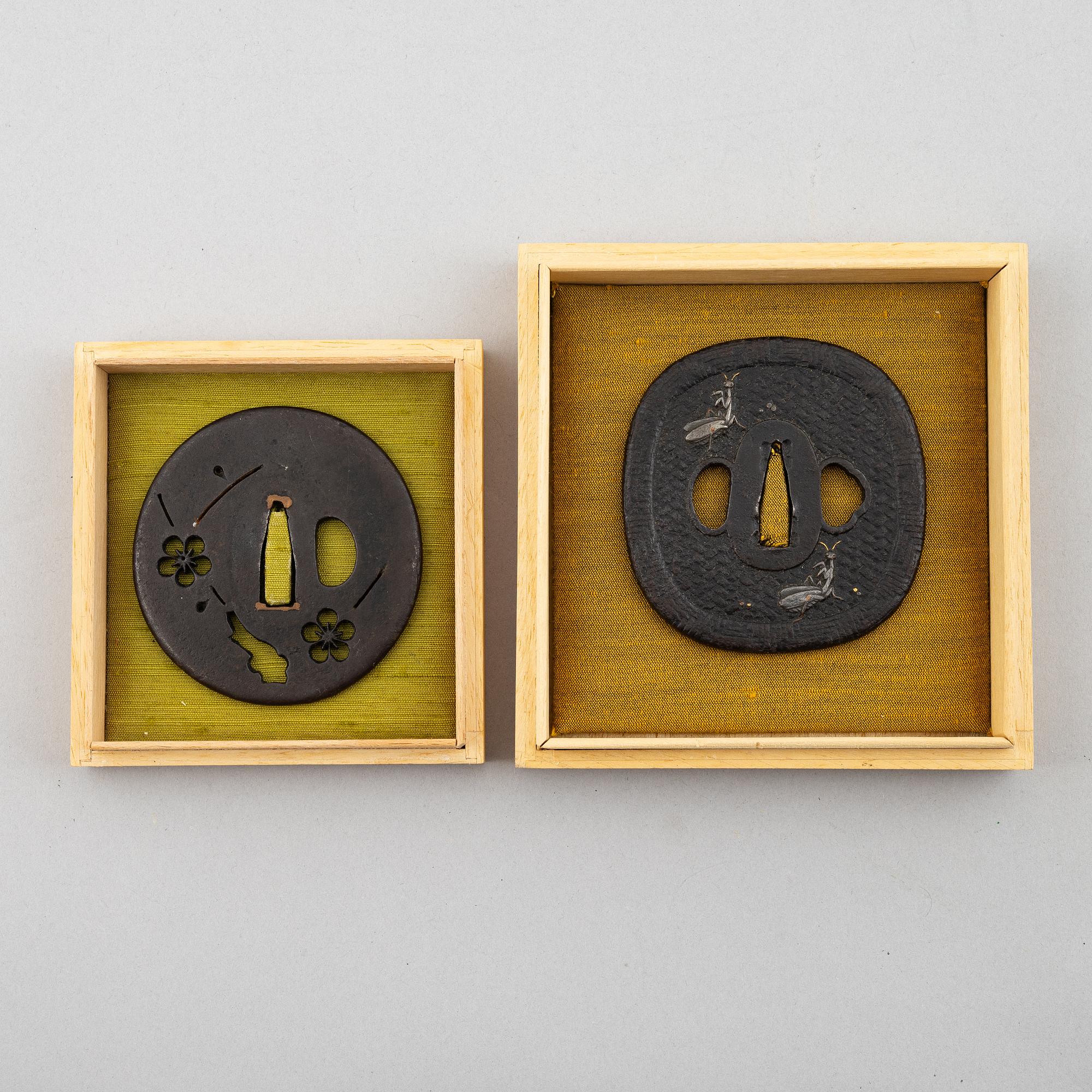 Two Edo tsubas, Japan, mumei.