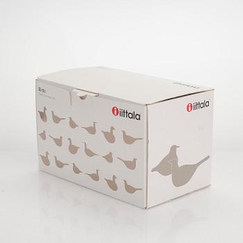 Oiva Toikka, lasilintu, "Suvisirri", signeerattu O. Toikka Nuutajärvi.