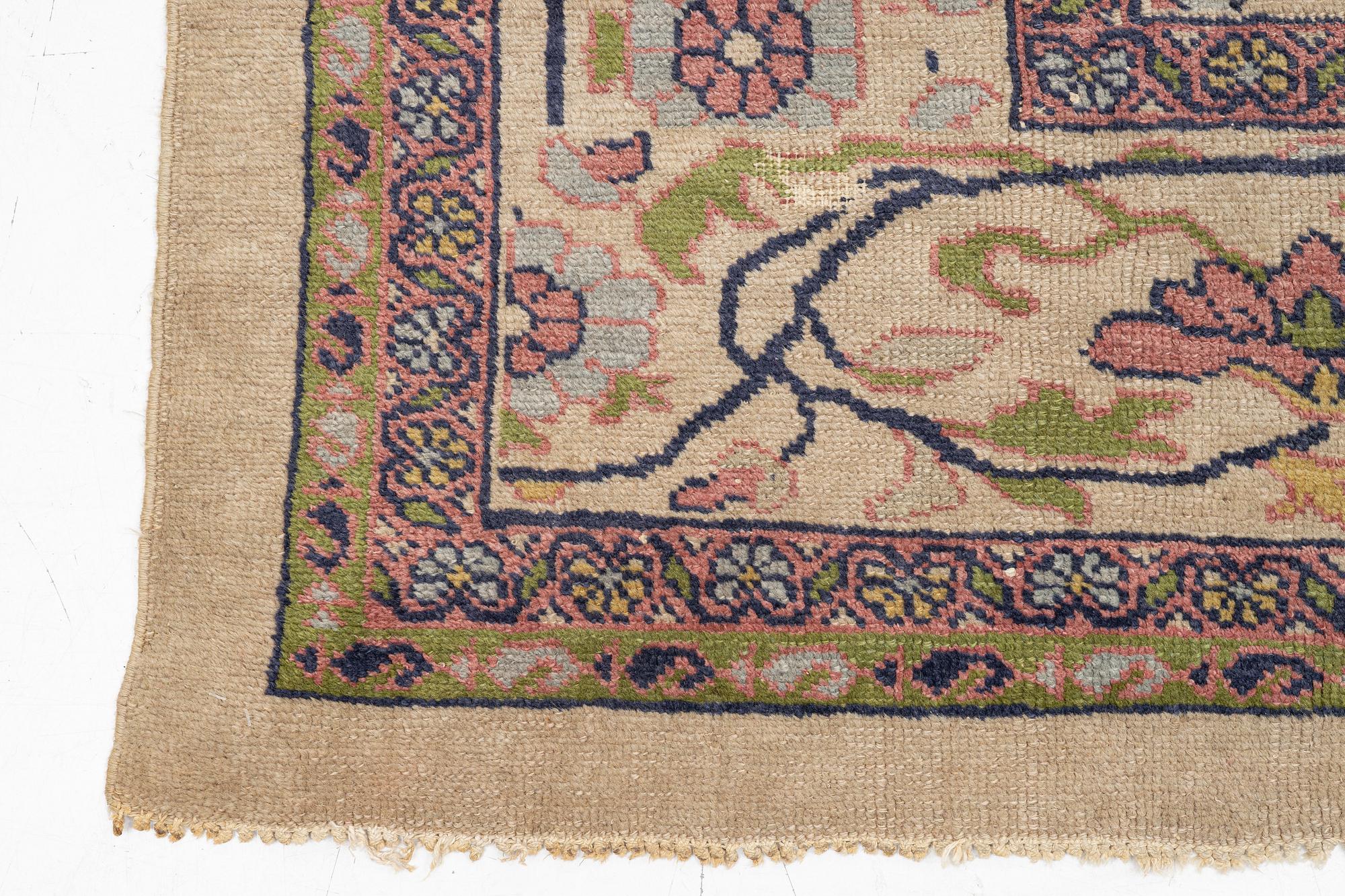 Mahal semi-antique approx. 360 x 235 cm.