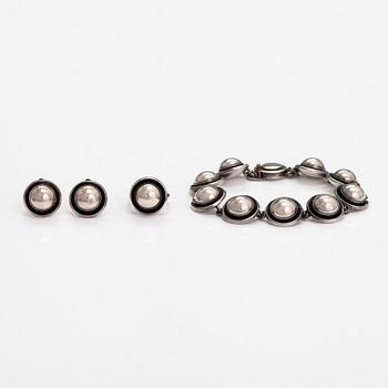 N. E. Form, A bracelet, ring and earrings made of sterling silver. Denmark.