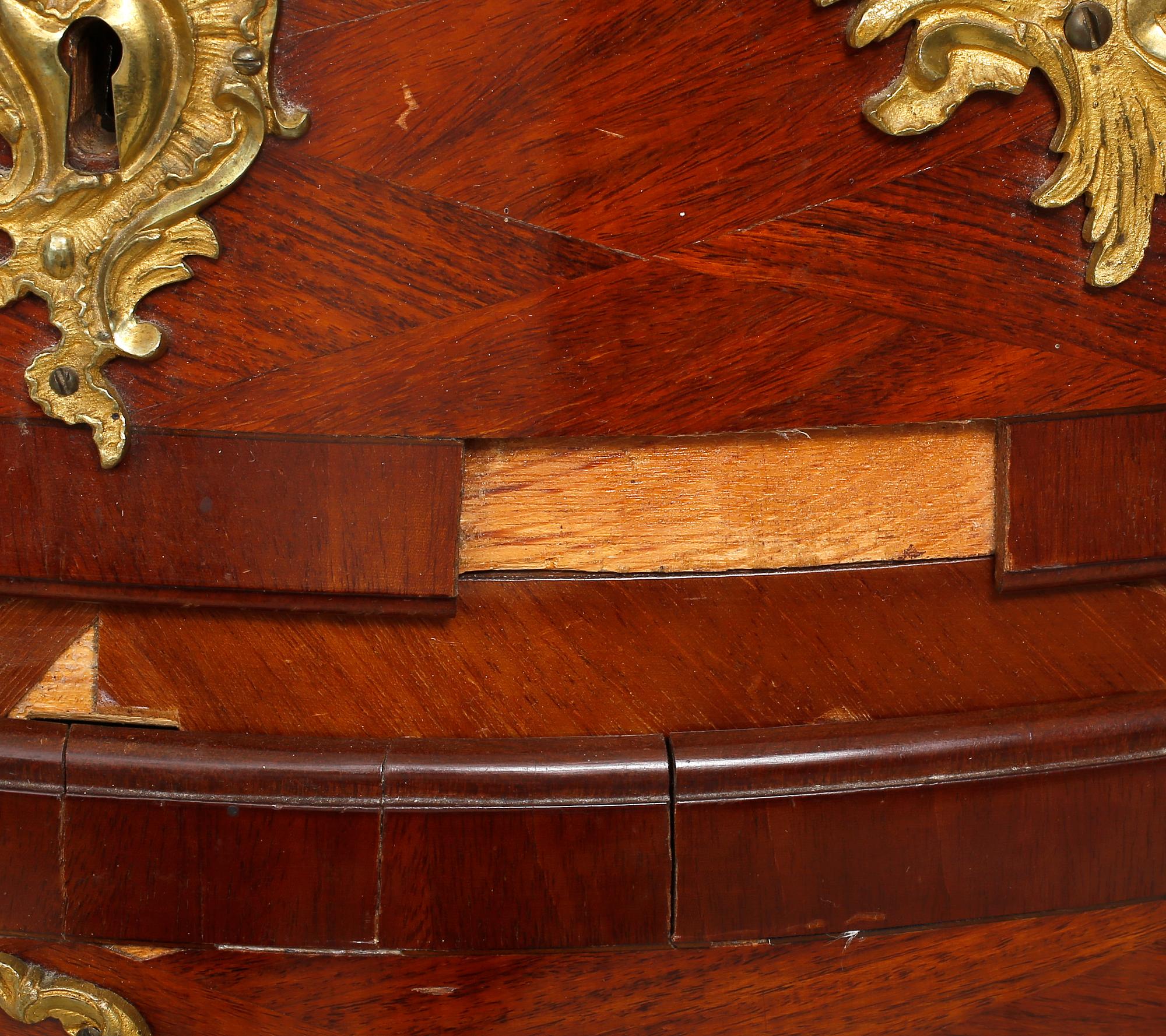 BYRÅ, rokokostil, tidigt 1900-tal.