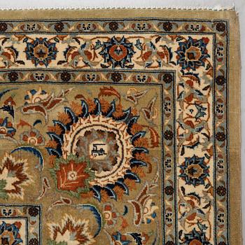 A carpet, Old Kashan, ca 421,4 x 322,5 cm.