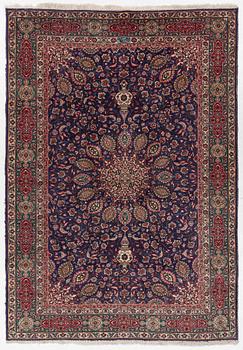 Carpet, old Tabriz, signed, ca 290 x 206 cm.