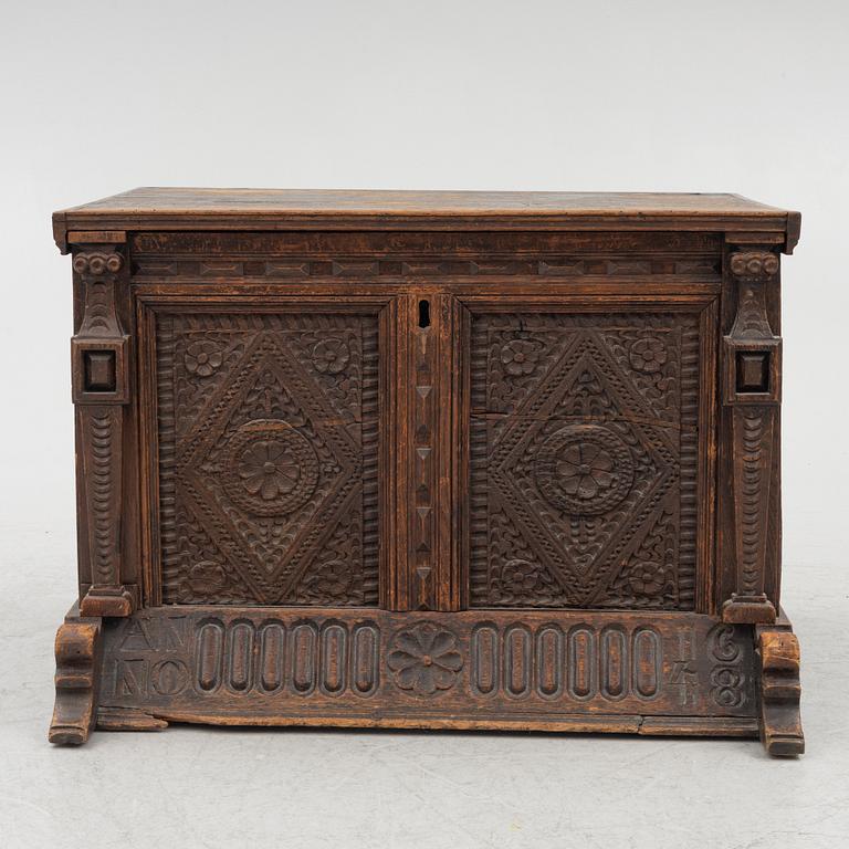 Chest, Baroque/Baroque style, 17th-18th century.