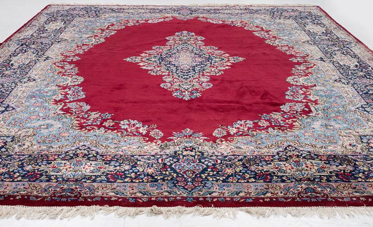 Kirman, salon carpet, approx. 420 x 300 cm.