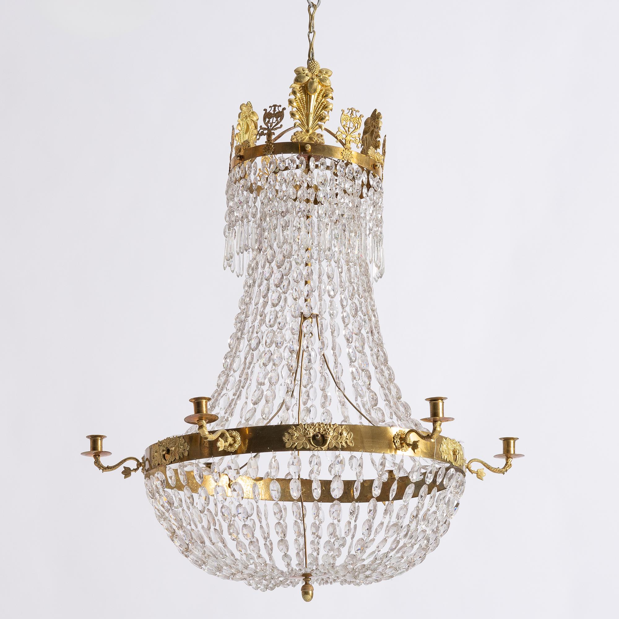 Chandelier. Karl Johan, first half of the 19th century.